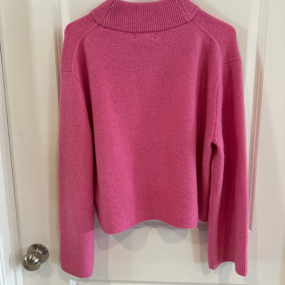 J. Crew Raspberry Merino Wool/Alpaca Blend Cropped Mock Turtleneck - Size M  NWT - Picture 3 of 7